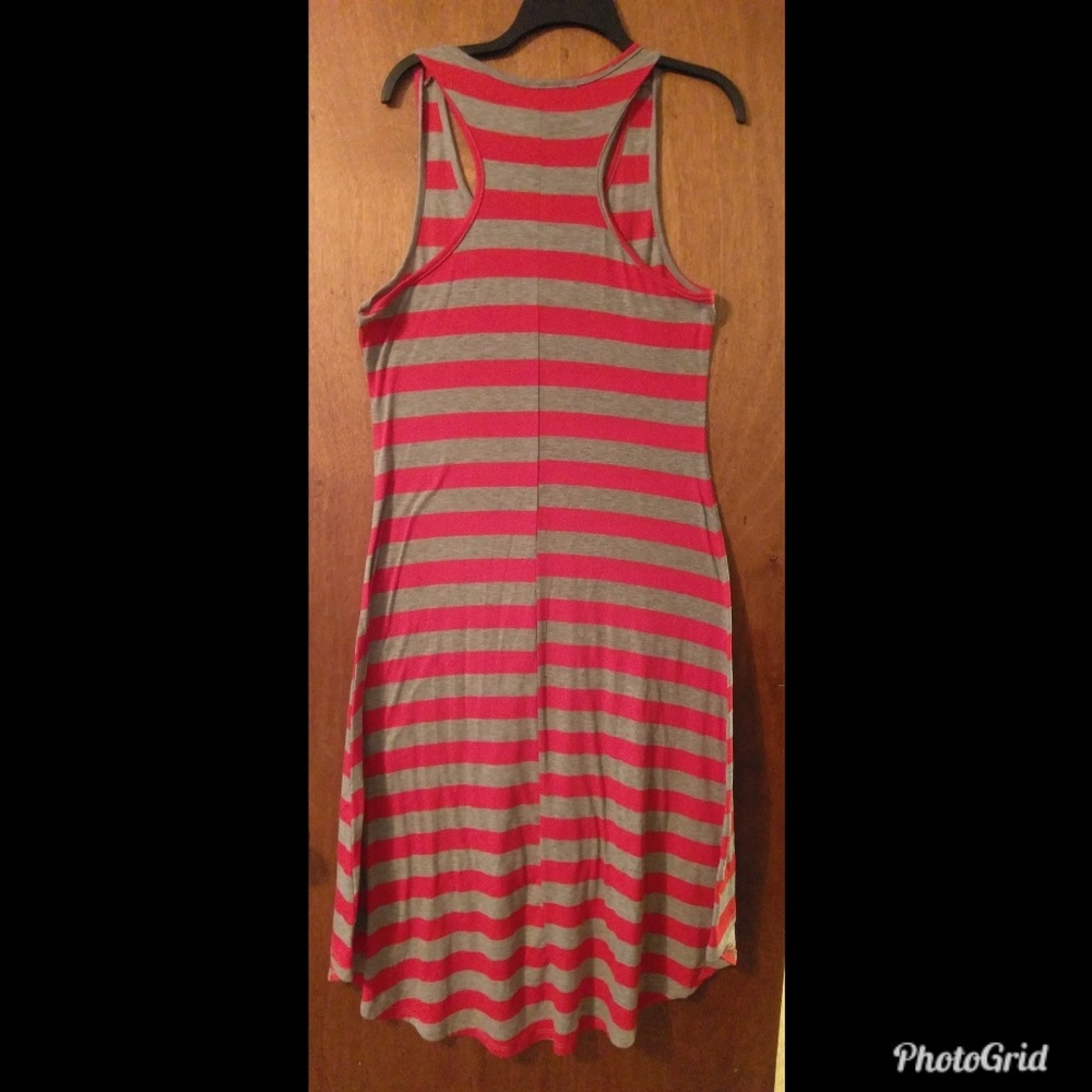Red & Gray Hi-low Maxi Dress - Picture 2 of 3